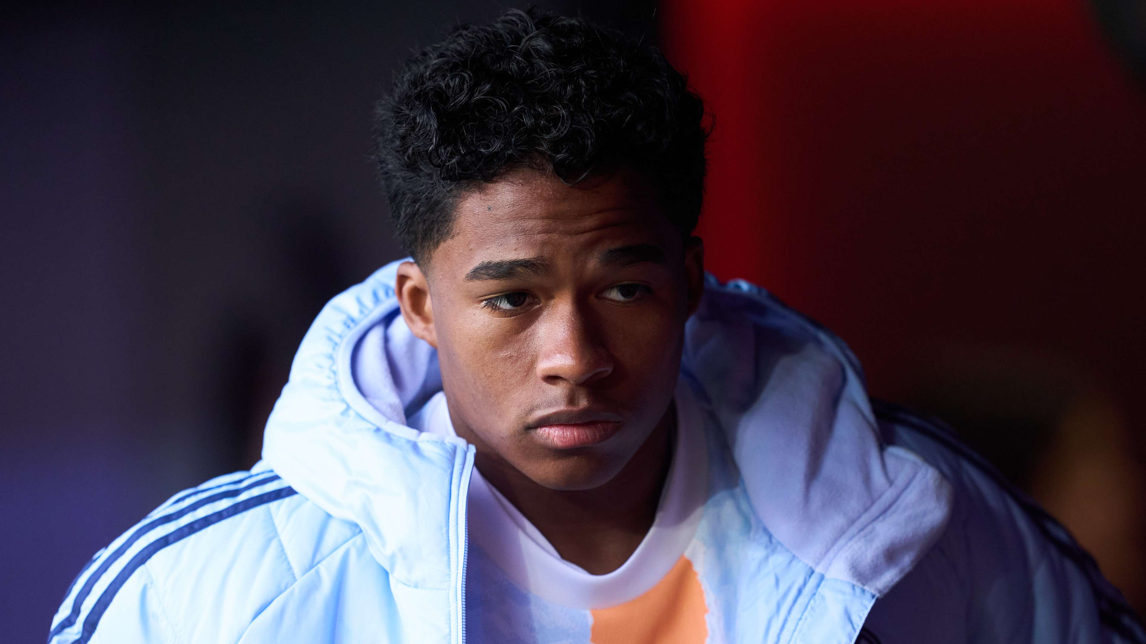 使他成为球 使他成为球