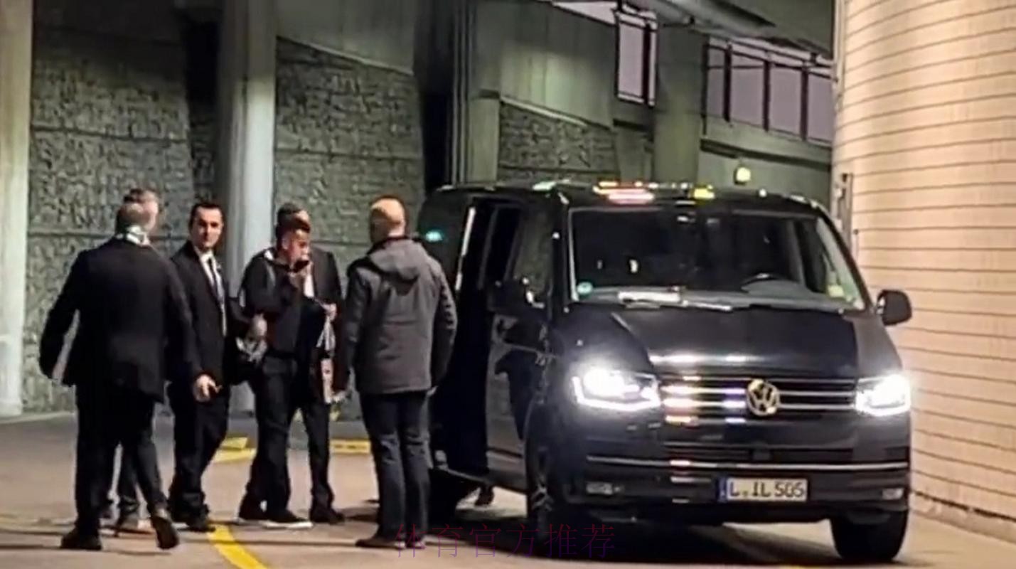 罗德里戈赛后接受反兴奋剂检查 到早上才离开 罗德里戈赛后接受反兴奋剂检查 到早上才离开